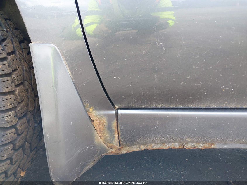 2006 Toyota Highlander VIN JTEEP21A160186446 IAAI salvage auction — NORMAL WEAR, Clear (New York), sold $775 on 2026-07-08 (photo 6)