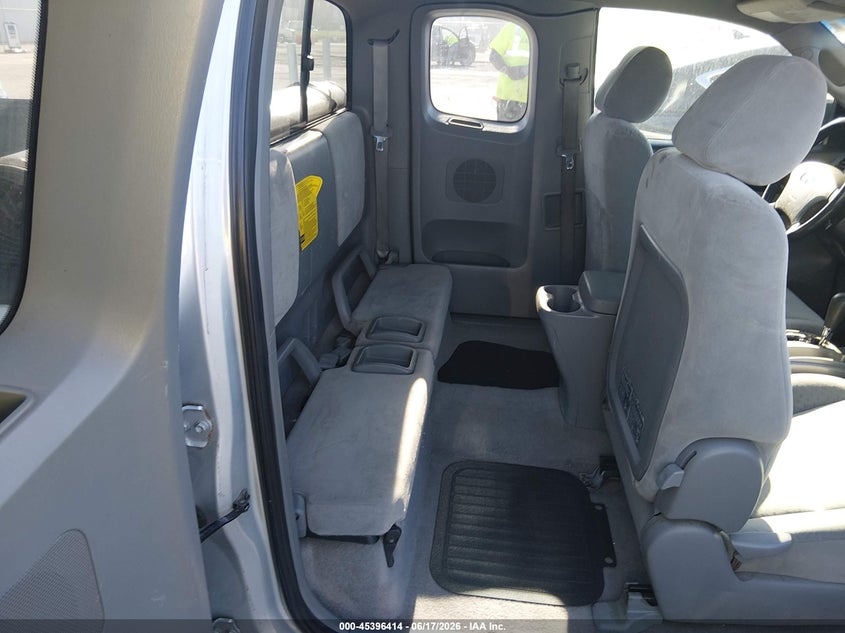 2008 Toyota Tacoma VIN 5TETX22N68Z592044 IAAI salvage auction — LEFT REAR, Salvage (Illinois), sold $2,150 on 2026-07-21 (photo 8)