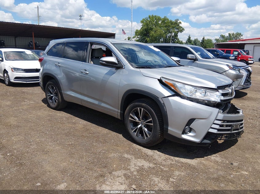 2018 Toyota Highlander VIN 5TDZZRFH6JS279368 IAAI salvage auction — FRONT END, Salvage (Ohio), sold $4,550 on 2026-07-22 (photo 1)