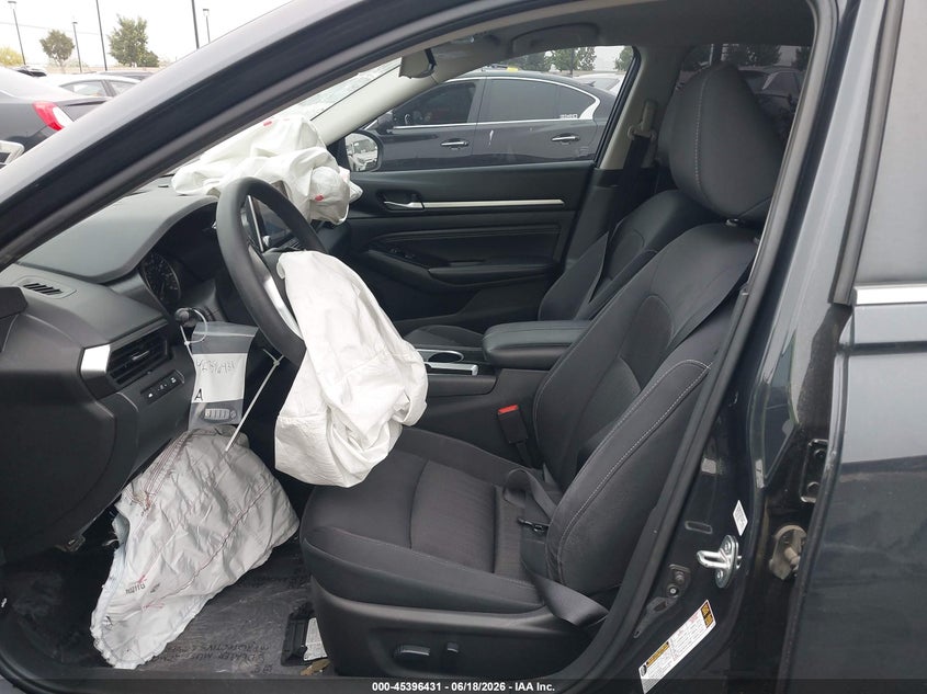2021 Nissan Altima VIN 1N4BL4DV6MN410460 IAAI salvage auction — FRONT END, Salvage Title, sold $2,350 on 2026-07-10 (photo 5)
