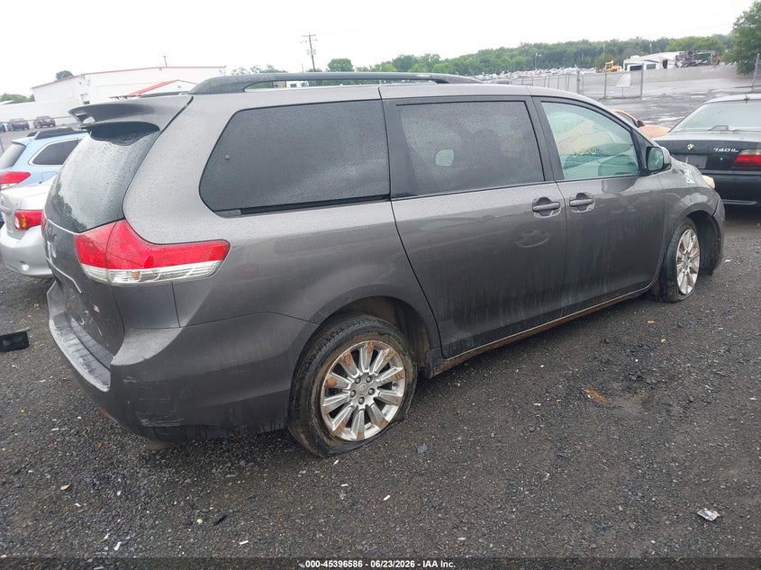 2012 Toyota Sienna VIN 5TDDK3DC5CS038875 IAAI salvage auction — FRONT END, Salvage Title, sold $2,500 on 2026-07-28 (photo 4)