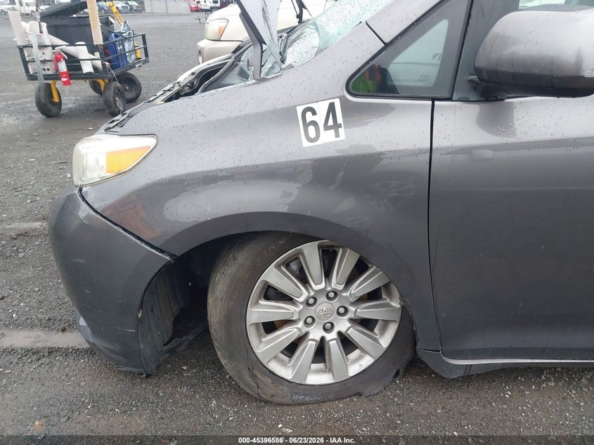 2012 Toyota Sienna VIN 5TDDK3DC5CS038875 IAAI salvage auction — FRONT END, Salvage Title, sold $2,500 on 2026-07-28 (photo 6)