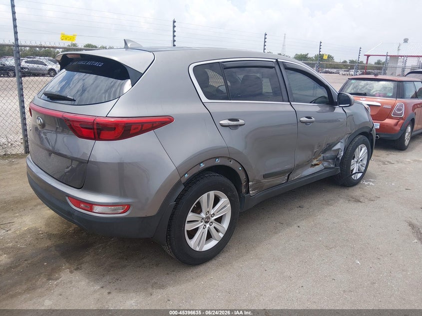 2018 Kia Sportage VIN KNDPM3AC7J7444983 IAAI salvage auction — SIDE, Salvage (Louisiana), sold $2,400 on 2026-07-29 (photo 4)
