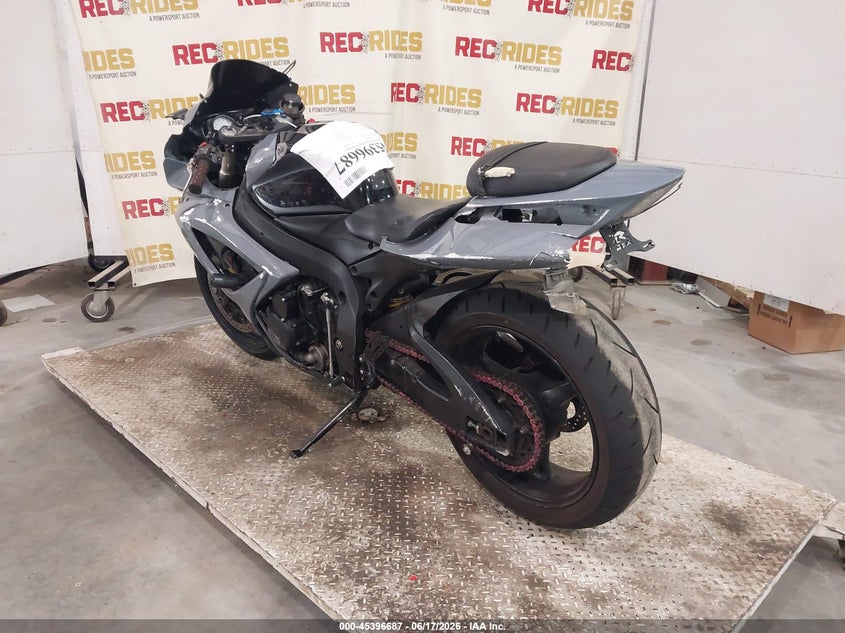 2007 Suzuki Gsx-r600 VIN JS1GN7DA972107682 IAAI salvage auction — LEFT SIDE, Salvage (Georgia), sold $1,350 on 2026-07-14 (photo 3)