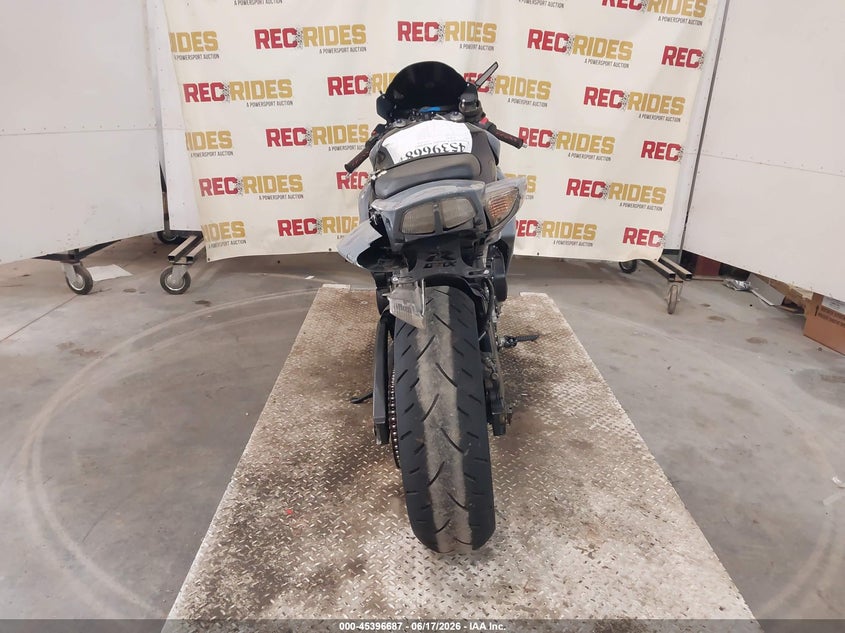 2007 Suzuki Gsx-r600 VIN JS1GN7DA972107682 IAAI salvage auction — LEFT SIDE, Salvage (Georgia), sold $1,350 on 2026-07-14 (photo 6)