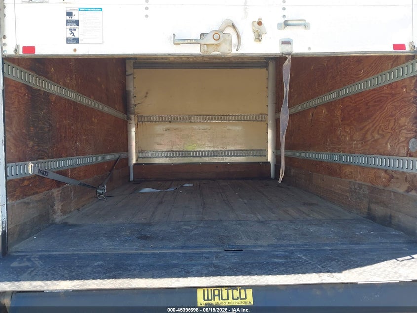 2017 Ford F550 VIN 1FDUF5GT4HED60055 IAAI salvage auction — REAR END, Certificate Of Title (Nebraska), sold $7,500 on 2026-07-09 (photo 6)