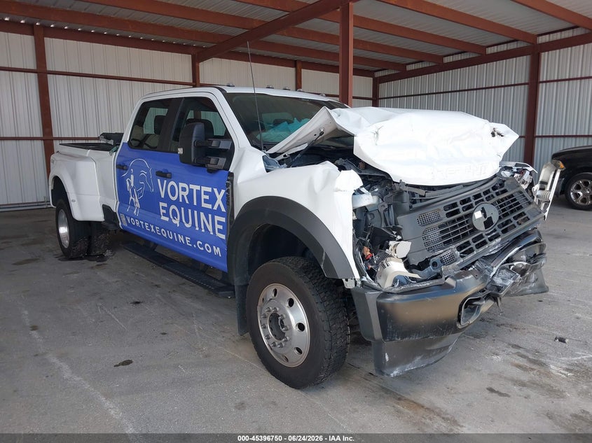 2025 Ford F450 VIN 1FT8W4DT6SED12214 IAAI salvage auction — FRONT & REAR, Rebuildable (Florida), sold $15,100 on 2026-07-22 (photo 1)