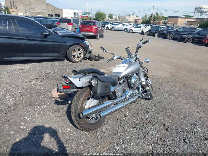 2014 Yamaha Xv VIN JYAVM01E6EA139986 IAAI salvage auction — REAR END, Salvage Title, sold $700 on 2026-07-29 (photo 4)