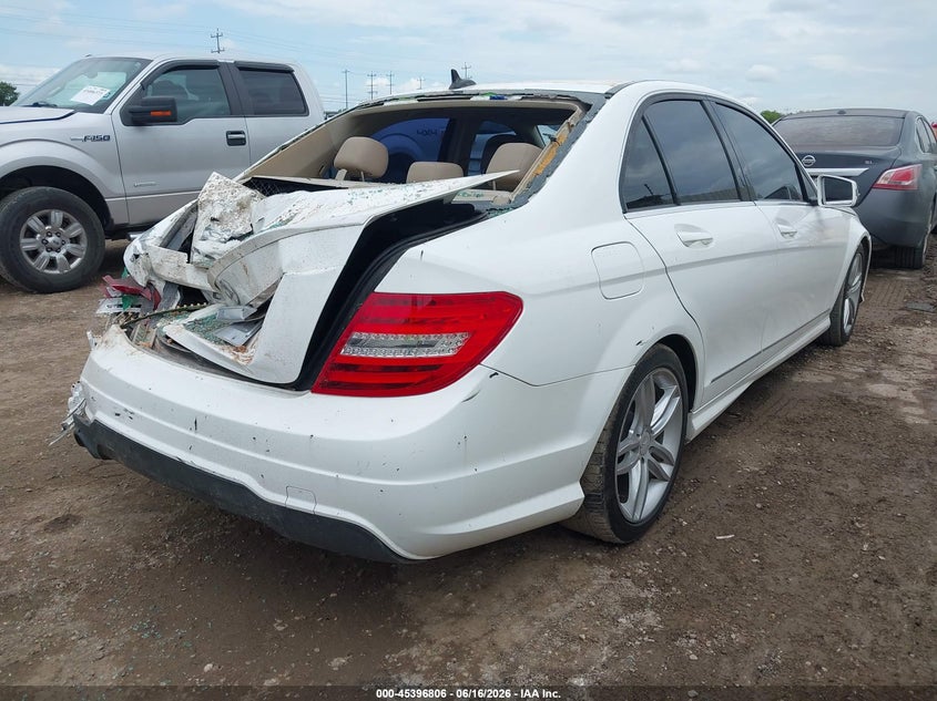 2014 Mercedes-benz C-klasse VIN WDDGF4HB4ER307819 IAAI salvage auction — REAR END, Salvage (Texas), sold $1,850 on 2026-08-10 (photo 4)