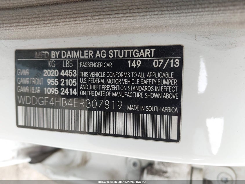 2014 Mercedes-benz C-klasse VIN WDDGF4HB4ER307819 IAAI salvage auction — REAR END, Salvage (Texas), sold $1,850 on 2026-08-10 (photo 9)