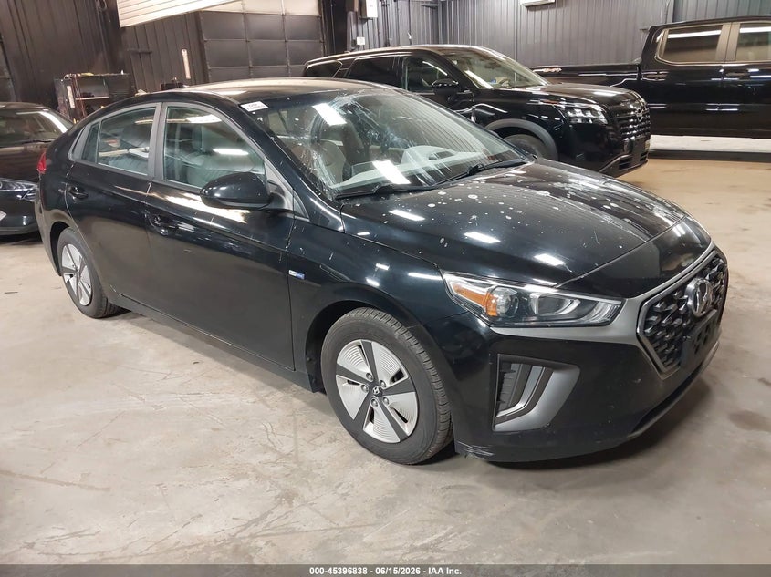 2020 Hyundai Ioniq hybrid VIN KMHC65LC9LU220115 IAAI salvage auction — FRONT & REAR, Sf97 (New York), sold $9,075 on 2026-07-23 (photo 1)