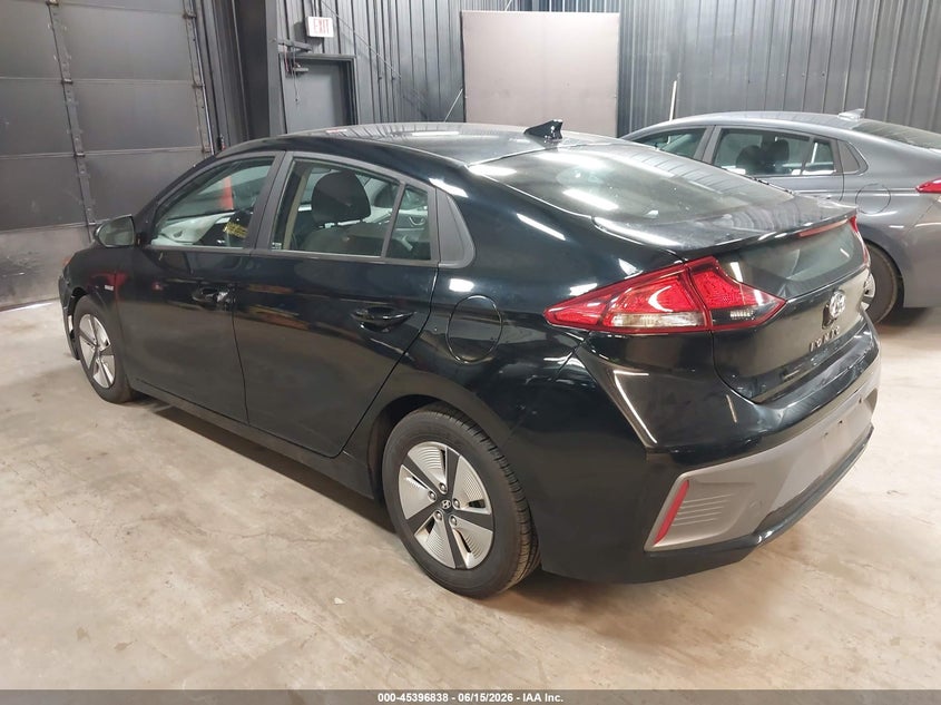 2020 Hyundai Ioniq hybrid VIN KMHC65LC9LU220115 IAAI salvage auction — FRONT & REAR, Sf97 (New York), sold $9,075 on 2026-07-23 (photo 3)