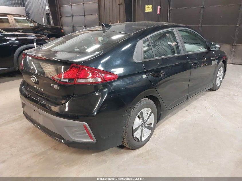 2020 Hyundai Ioniq hybrid VIN KMHC65LC9LU220115 IAAI salvage auction — FRONT & REAR, Sf97 (New York), sold $9,075 on 2026-07-23 (photo 4)