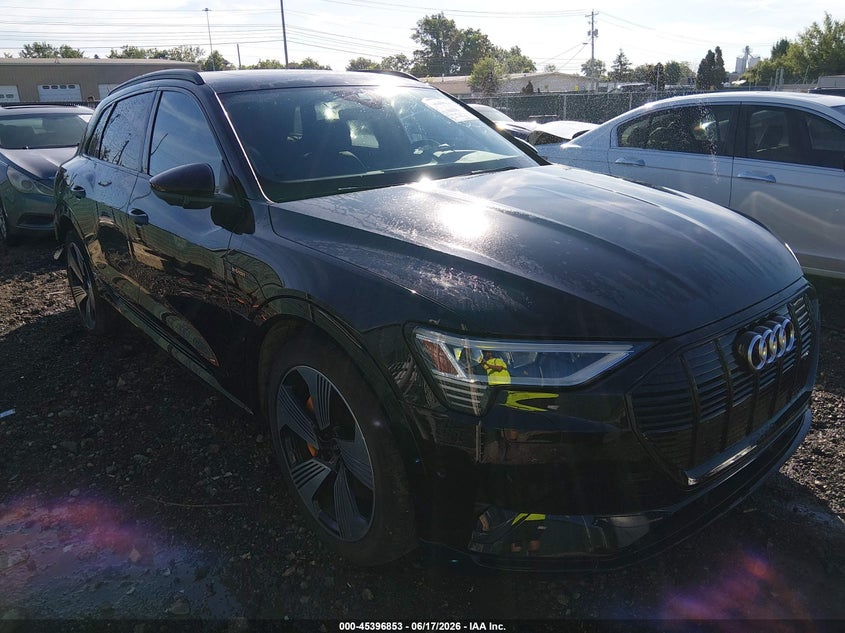 2022 Audi E-tron VIN WA1LAAGE8NB006538 IAAI salvage auction — REAR END, Salvage (Ohio), sold $1,150 on 2026-07-29 (photo 1)