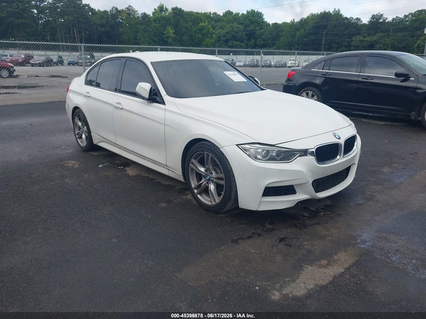 2013 BMW 3 series VIN WBA3A5C56DF604215 IAAI salvage auction — NORMAL WEAR, Repossession Paperwork (Georgia), sold $900 on 2026-07-22 (photo 1)