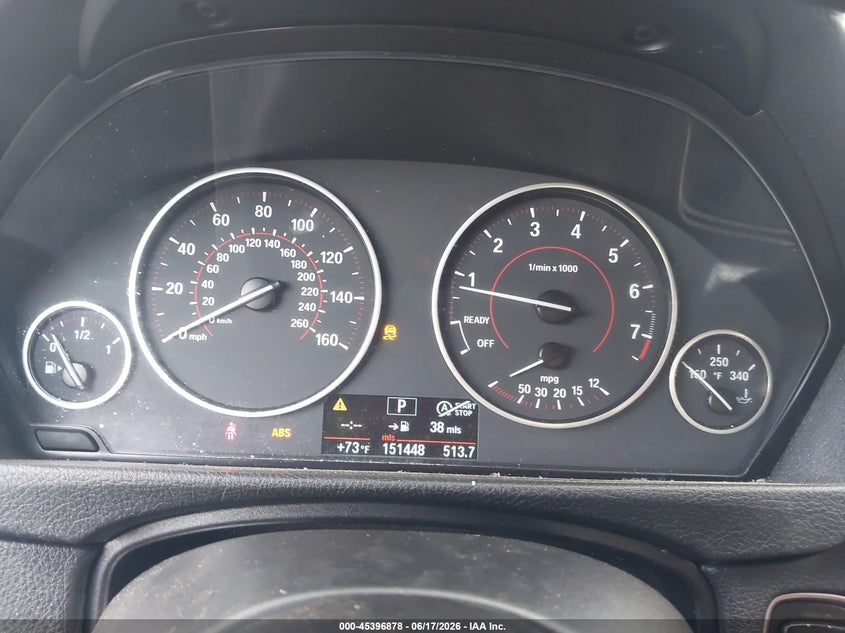 2013 BMW 3 series VIN WBA3A5C56DF604215 IAAI salvage auction — NORMAL WEAR, Repossession Paperwork (Georgia), sold $900 on 2026-07-22 (photo 7)