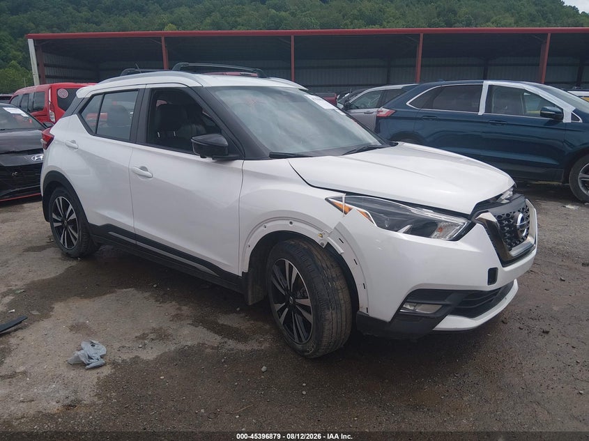 2020 Nissan Kicks VIN 3N1CP5DVXLL478562 IAAI salvage auction — FRONT END, Salvage Title, sold $1,000 on 2026-10-06 (photo 1)