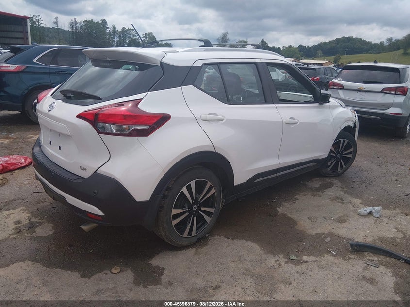 2020 Nissan Kicks VIN 3N1CP5DVXLL478562 IAAI salvage auction — FRONT END, Salvage Title, sold $1,000 on 2026-10-06 (photo 4)
