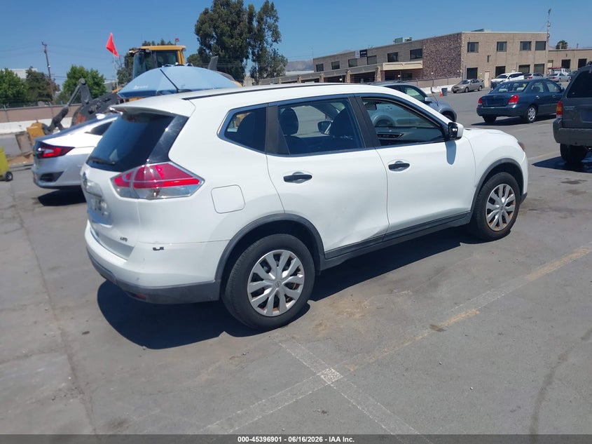 2016 Nissan Rogue VIN KNMAT2MV4GP688339 IAAI salvage auction — SIDE, Salvage (California), sold $1,300 on 2026-07-13 (photo 4)