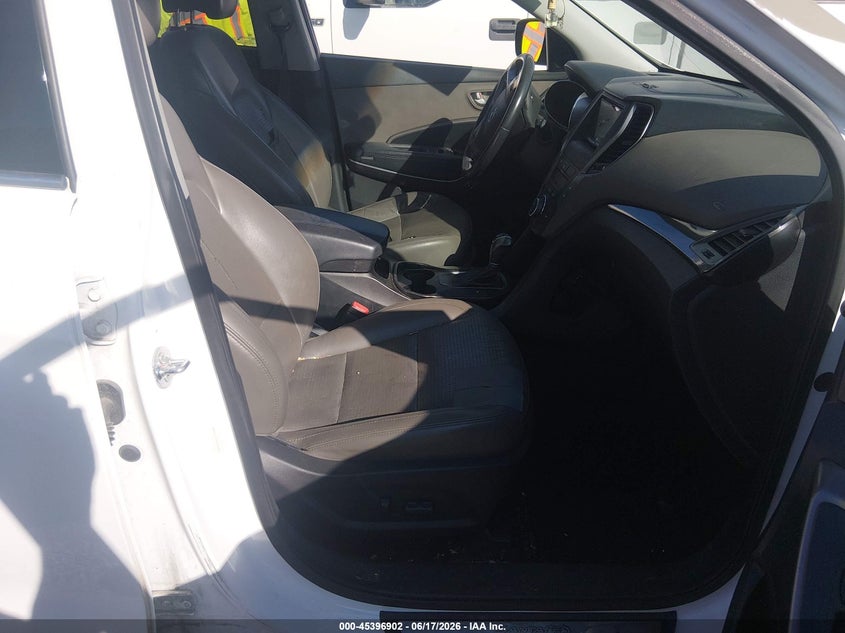 2013 Hyundai Santa fe VIN 5XYZUDLA9DG057840 IAAI salvage auction — NORMAL WEAR, Clear - Dealer Only (California), sold $1,425 on 2026-07-10 (photo 5)