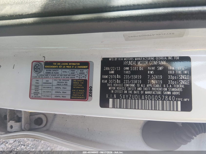 2013 Hyundai Santa fe VIN 5XYZUDLA9DG057840 IAAI salvage auction — NORMAL WEAR, Clear - Dealer Only (California), sold $1,425 on 2026-07-10 (photo 9)