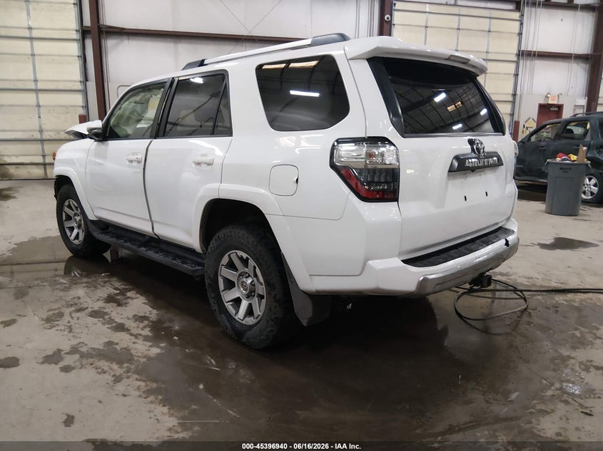 2016 Toyota 4runner VIN JTEBU5JR9G5379967 IAAI salvage auction — FRONT END, Salvage Title, sold $7,525 on 2026-07-31 (photo 3)