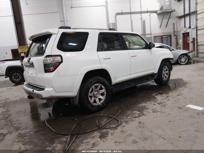 2016 Toyota 4runner VIN JTEBU5JR9G5379967 IAAI salvage auction — FRONT END, Salvage Title, sold $7,525 on 2026-07-31 (photo 4)
