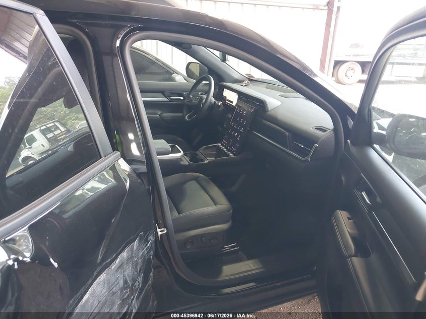 2025 Gmc Terrain VIN 3GKALUEG1SL188837 IAAI salvage auction — SIDE, Salvage Title, sold $8,800 on 2026-08-23 (photo 5)