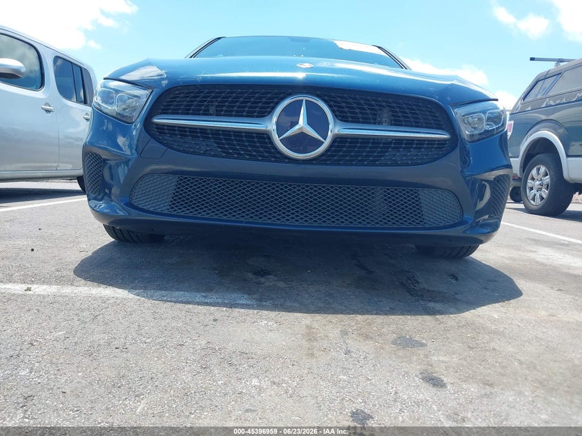 2022 Mercedes-benz A-klasse VIN W1K3G4EB7NJ366314 IAAI salvage auction — TRANSMISSION, Salvage (Mississippi), sold $8,700 on 2026-07-28 (photo 6)