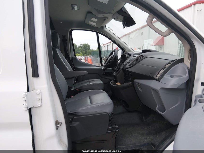 2019 Ford Transit 150 VIN 1FTYE1ZM0KKA02998 IAAI salvage auction — NORMAL WEAR, Sf97 (Kentucky), sold $26,850 on 2026-07-15 (photo 5)