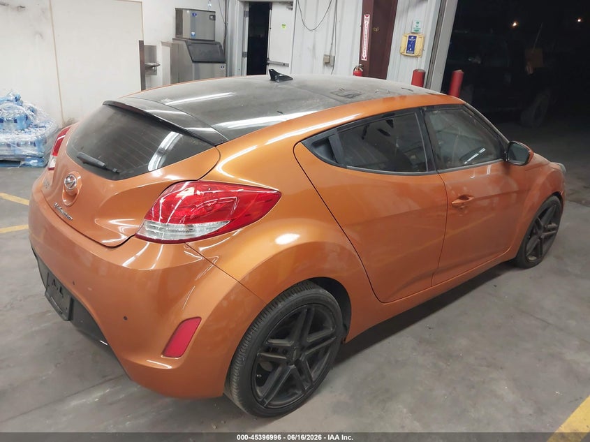 2013 Hyundai Veloster VIN KMHTC6AD0DU107729 IAAI salvage auction — REAR END, Salvage (Arizona), sold $1,150 on 2026-07-21 (photo 4)