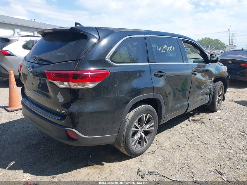2018 Toyota Highlander VIN 5TDBZRFH0JS910214 IAAI salvage auction — RIGHT FRONT, Clear (Indiana), sold $3,650 on 2026-07-22 (photo 4)