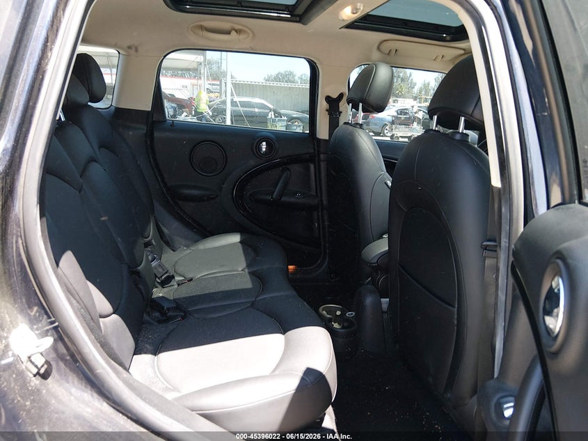 2015 Mini Countryman VIN WMWZB3C51FWR46475 IAAI salvage auction — UNKNOWN, Clear - Dealer Only (California), sold $1,800 on 2026-07-08 (photo 8)