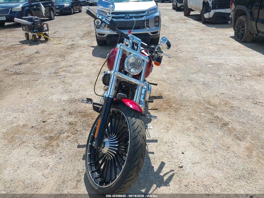 2017 Harley-davidson Breakout VIN 1HD1BFV17HB034664 IAAI salvage auction — ALL OVER, Original (Texas), sold $7,600 on 2026-08-11 (photo 5)