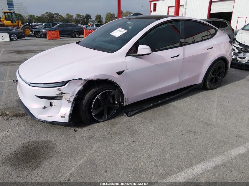 2026 Tesla Model y VIN 7SAYGDEE3TF622336 IAAI salvage auction — LEFT FRONT, Salvage Title, sold $15,200 on 2026-07-29 (photo 2)