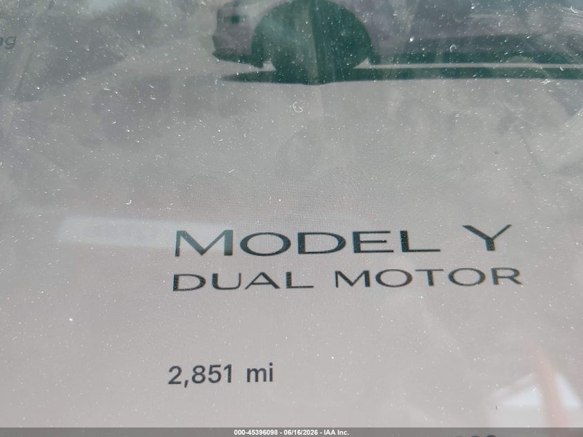 2026 Tesla Model y VIN 7SAYGDEE3TF622336 IAAI salvage auction — LEFT FRONT, Salvage Title, sold $15,200 on 2026-07-29 (photo 7)