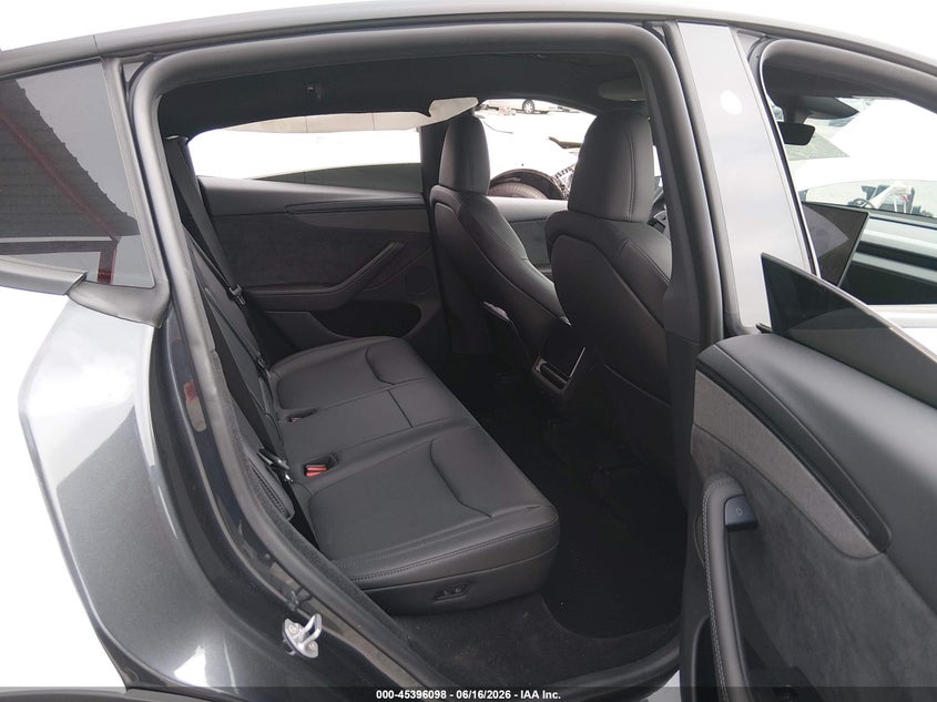 2026 Tesla Model y VIN 7SAYGDEE3TF622336 IAAI salvage auction — LEFT FRONT, Salvage Title, sold $15,200 on 2026-07-29 (photo 8)
