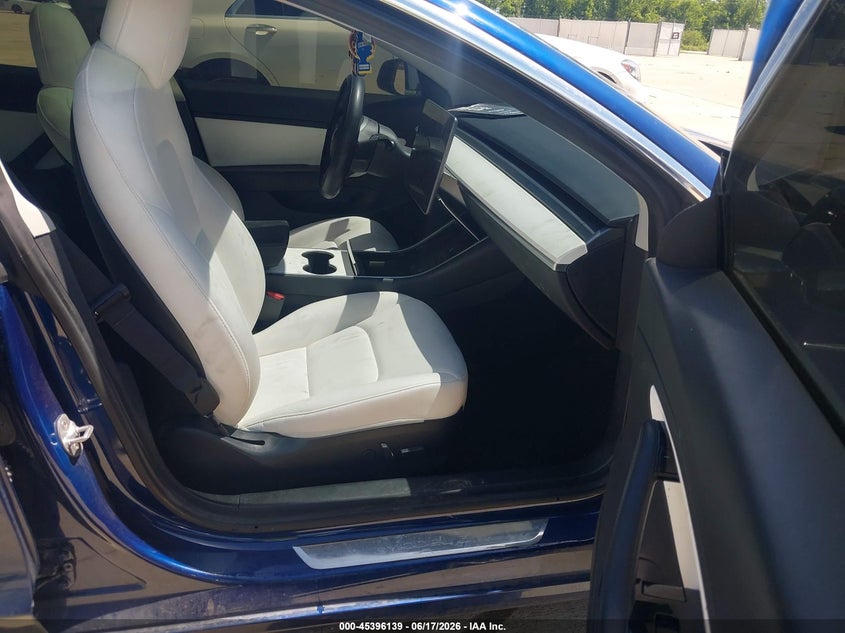 2020 Tesla Model 3 VIN 5YJ3E1EC9LF669624 IAAI salvage auction — REAR END, Salvage Title, sold $7,950 on 2026-09-02 (photo 5)