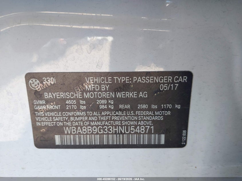 2017 BMW 3er VIN WBA8B9G33HNU54871 IAAI salvage auction — EXTERIOR BURN, Salvage (Indiana), sold $4,500 on 2026-07-29 (photo 9)