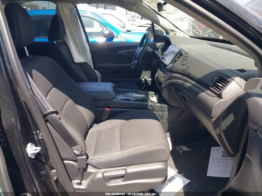 2025 Honda Ridgeline VIN 5FPYK3F18SB035024 IAAI salvage auction — RIGHT FRONT, Salvage Certificate (California), sold $13,300 on 2026-07-22 (photo 5)