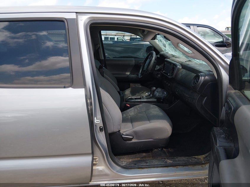 2021 Toyota Tacoma VIN 5TFAX5GN2MX192842 IAAI salvage auction — FRONT END, Salvage Title, sold $5,300 on 2026-07-30 (photo 5)