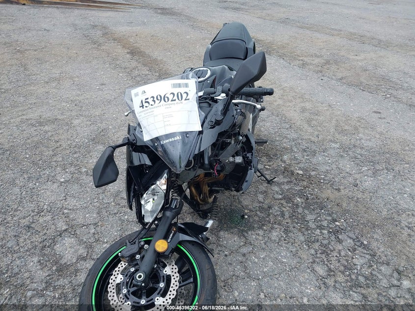 2019 Kawasaki Ninja VIN JKAEXEK17KDA30903 IAAI salvage auction — FRONT END, Salvage (Massachusetts), sold $450 on 2026-07-15 (photo 5)