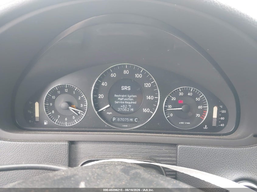 2009 Mercedes-benz Clk-class VIN WDBTJ56H39F263841 IAAI salvage auction — FRONT END, Salvage (Texas), sold $875 on 2026-07-15 (photo 7)