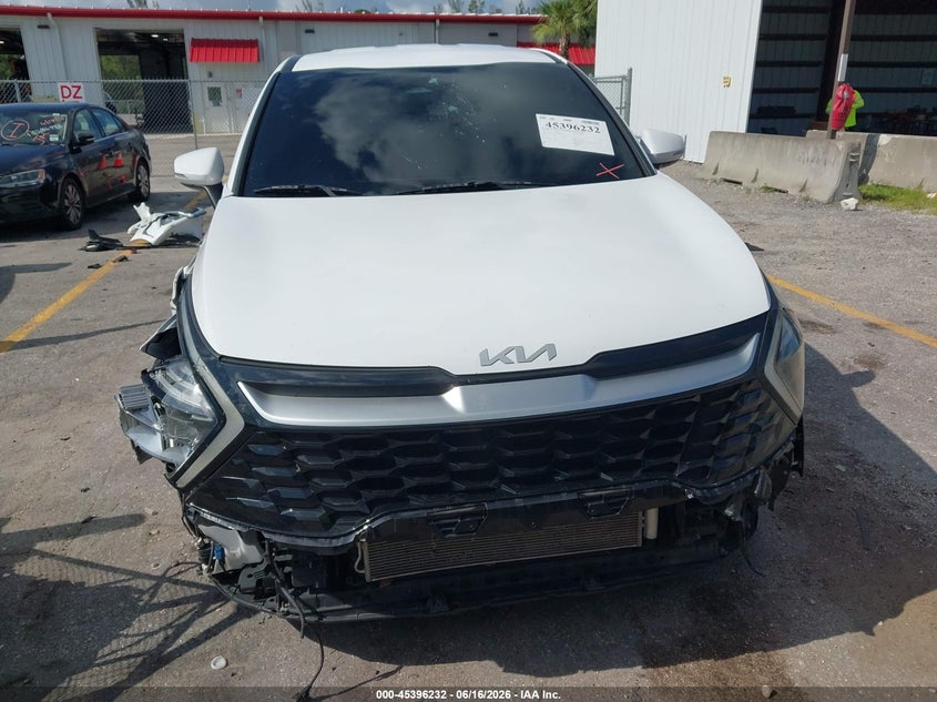 2023 Kia Sportage VIN 5XYK33AFXPG019616 IAAI salvage auction — FRONT END, Salvage Title, sold $4,925 on 2026-07-20 (photo 6)