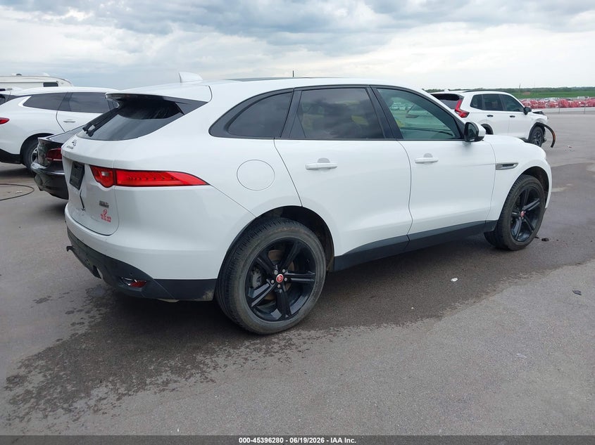 2018 Jaguar F-pace VIN SADCJ2FX0JA270985 IAAI salvage auction — REAR END, Certificate Of Title (Nebraska), sold $4,500 on 2026-07-30 (photo 4)