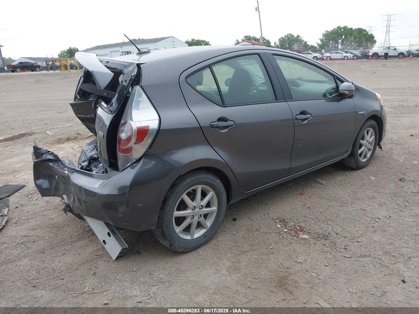 2014 Toyota Prius c VIN JTDKDTB31E1076107 IAAI salvage auction — FRONT & REAR, Clear (Indiana), sold $400 on 2026-07-29 (photo 4)