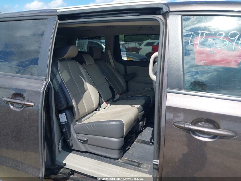 2017 Kia SEDONA VIN KNDMB5C12H6324721 IAAI salvage auction — FRONT END, Clear (Indiana), sold $5,100 on 2026-07-14 (photo 8)