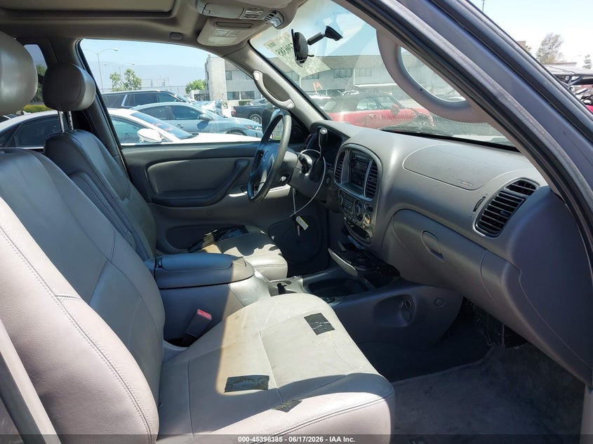 2001 Toyota Sequoia VIN 5TDZT38A71S049580 IAAI salvage auction — LEFT SIDE, Salvage (California), sold $925 on 2026-07-07 (photo 5)