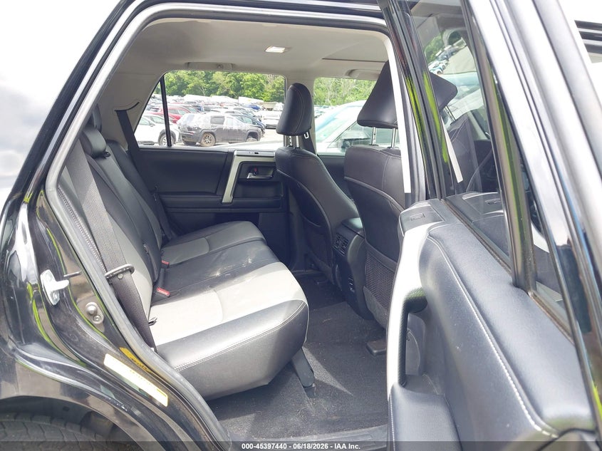 2018 Toyota 4runner VIN JTEBU5JR3J5554253 IAAI salvage auction — FRONT END, Salvage Title, sold $8,100 on 2026-07-21 (photo 8)