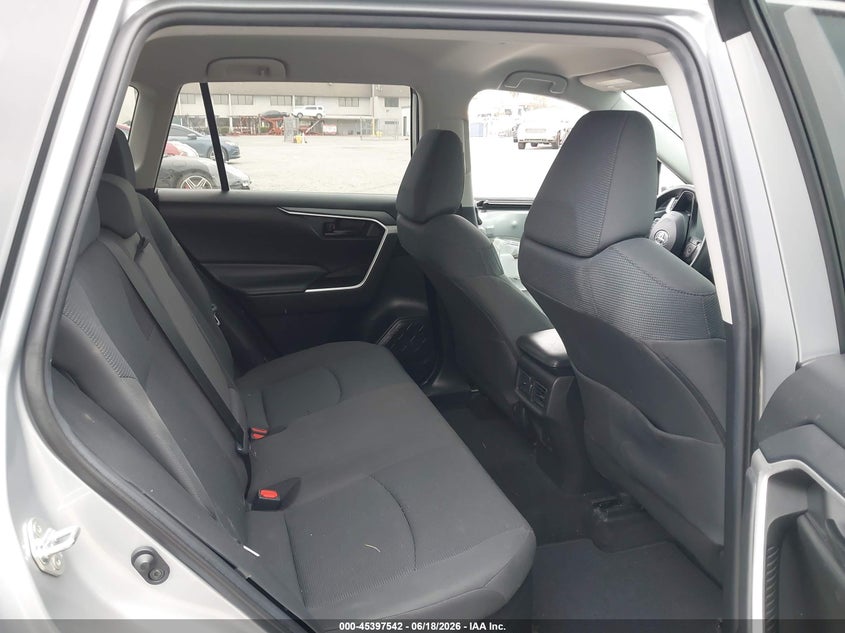 2020 Toyota Rav 4 VIN 2T3LWRFV5LW070936 IAAI salvage auction — FRONT & REAR, Salvage Title, sold $7,700 on 2026-08-22 (photo 8)